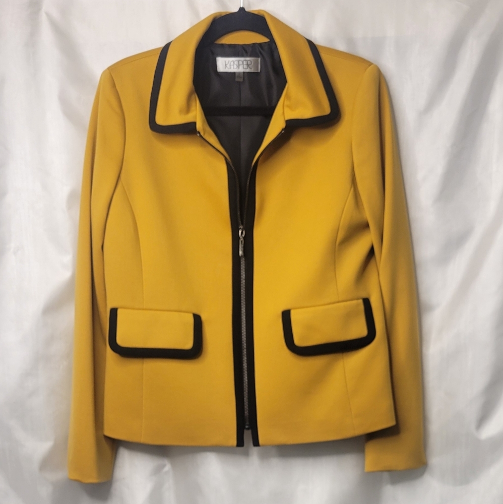 Kasper lined blazer